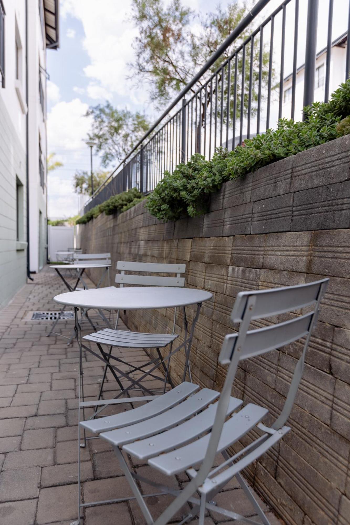 Mint Express Sandton View Johannesburgo Exterior foto