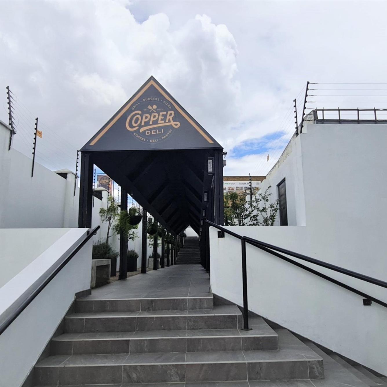 Mint Express Sandton View Johannesburgo Exterior foto